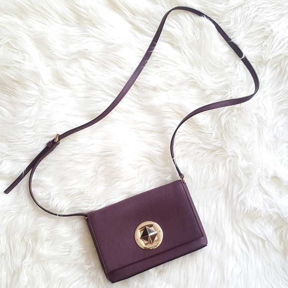 kate spade Handbags - Like New Kate Spade Crossbody!